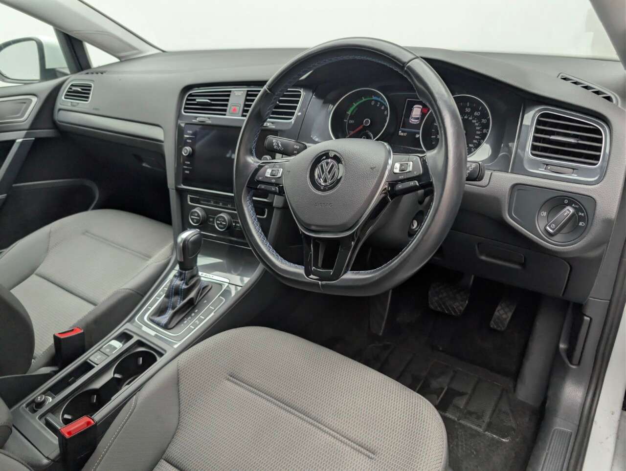 2020 VOLKSWAGEN E-GOLF 2020 VOLKSWAGEN E-GOLF