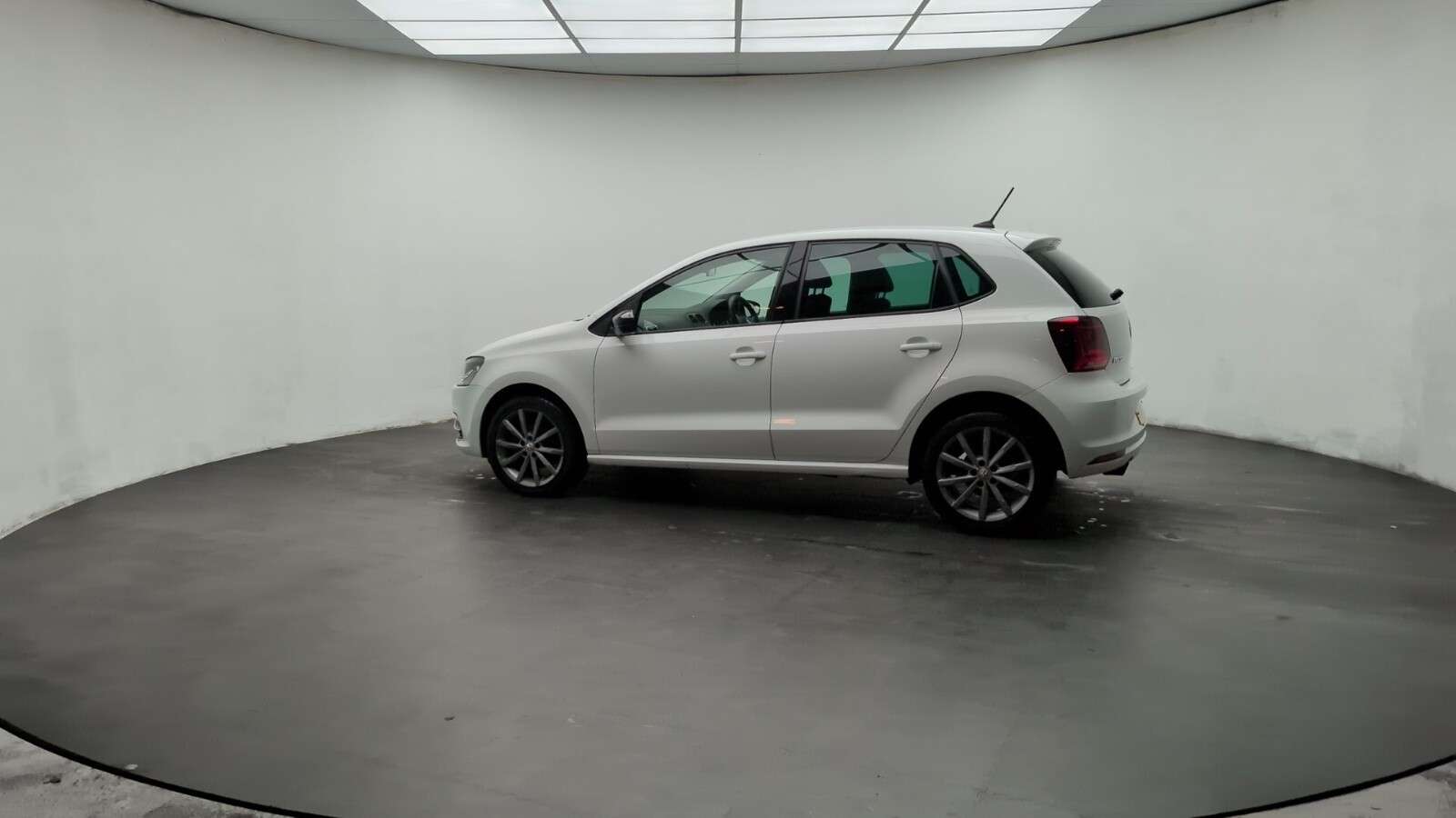 2015 VOLKSWAGEN POLO 2015 VOLKSWAGEN POLO