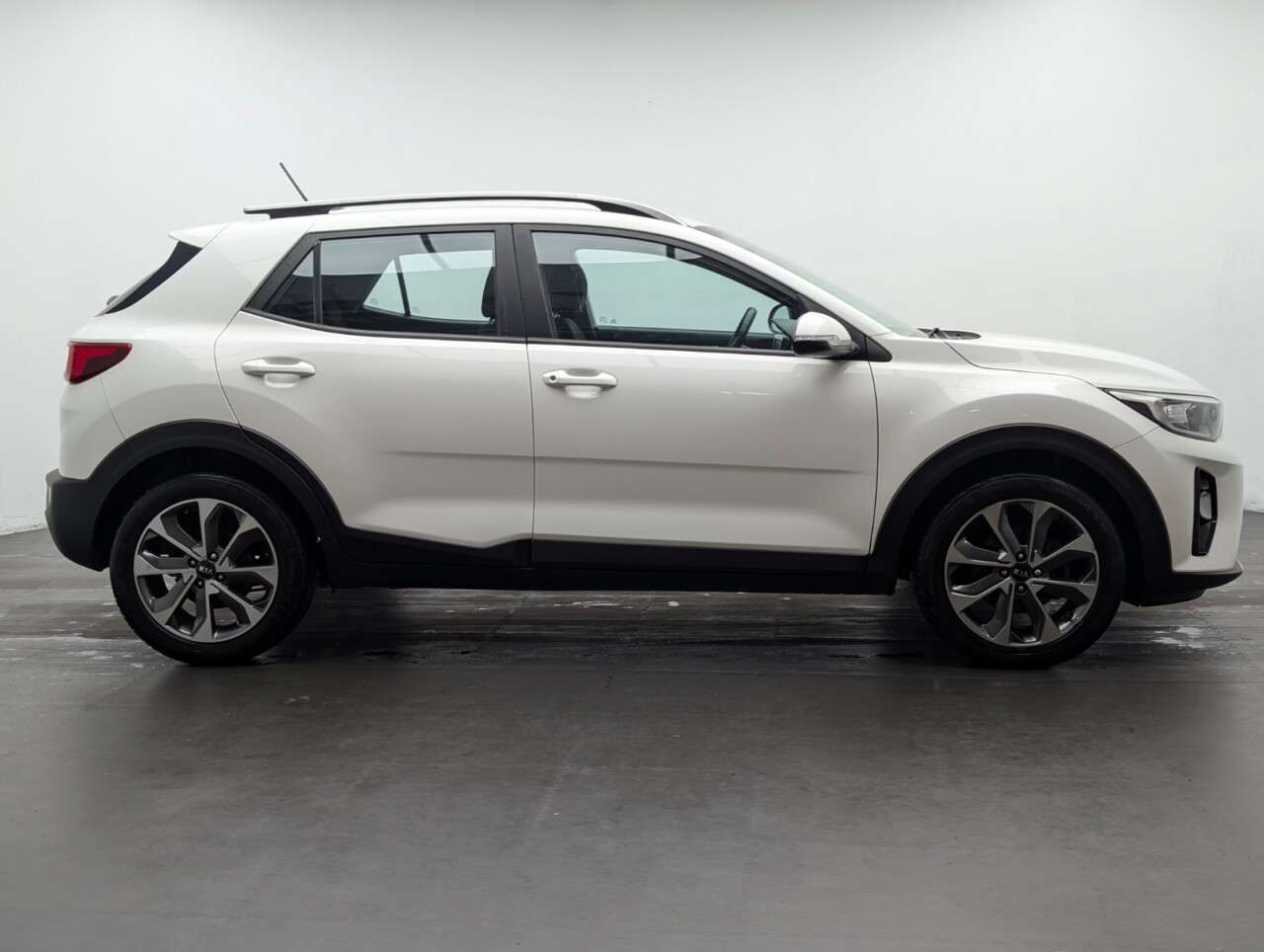 2019 KIA STONIC 2019 KIA STONIC