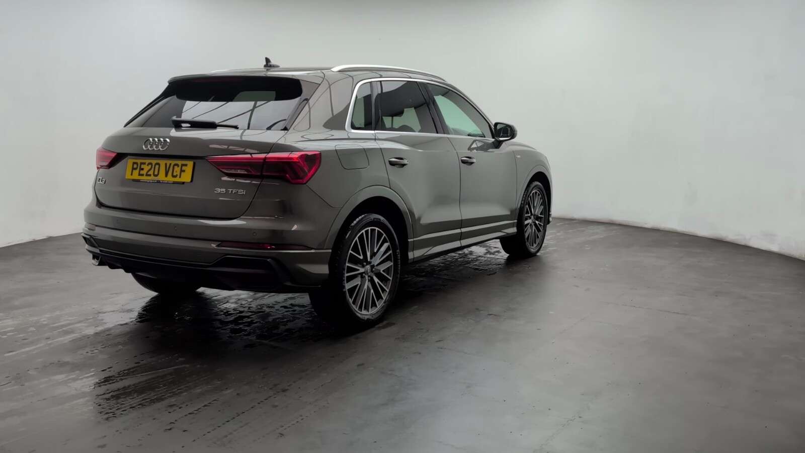 2020 AUDI Q3 2020 AUDI Q3