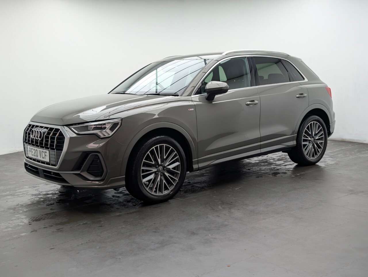 2020 AUDI Q3 2020 AUDI Q3