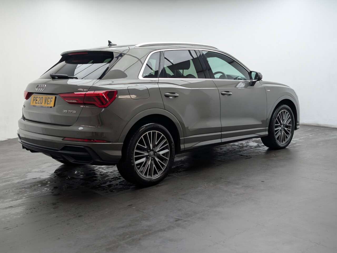 2020 AUDI Q3 2020 AUDI Q3