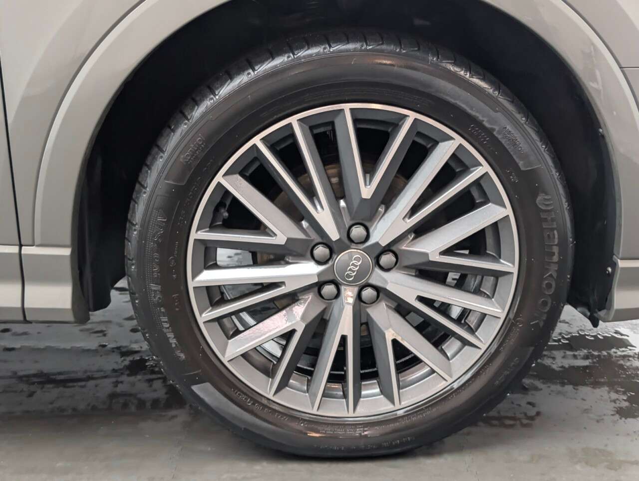 2020 AUDI Q3 2020 AUDI Q3