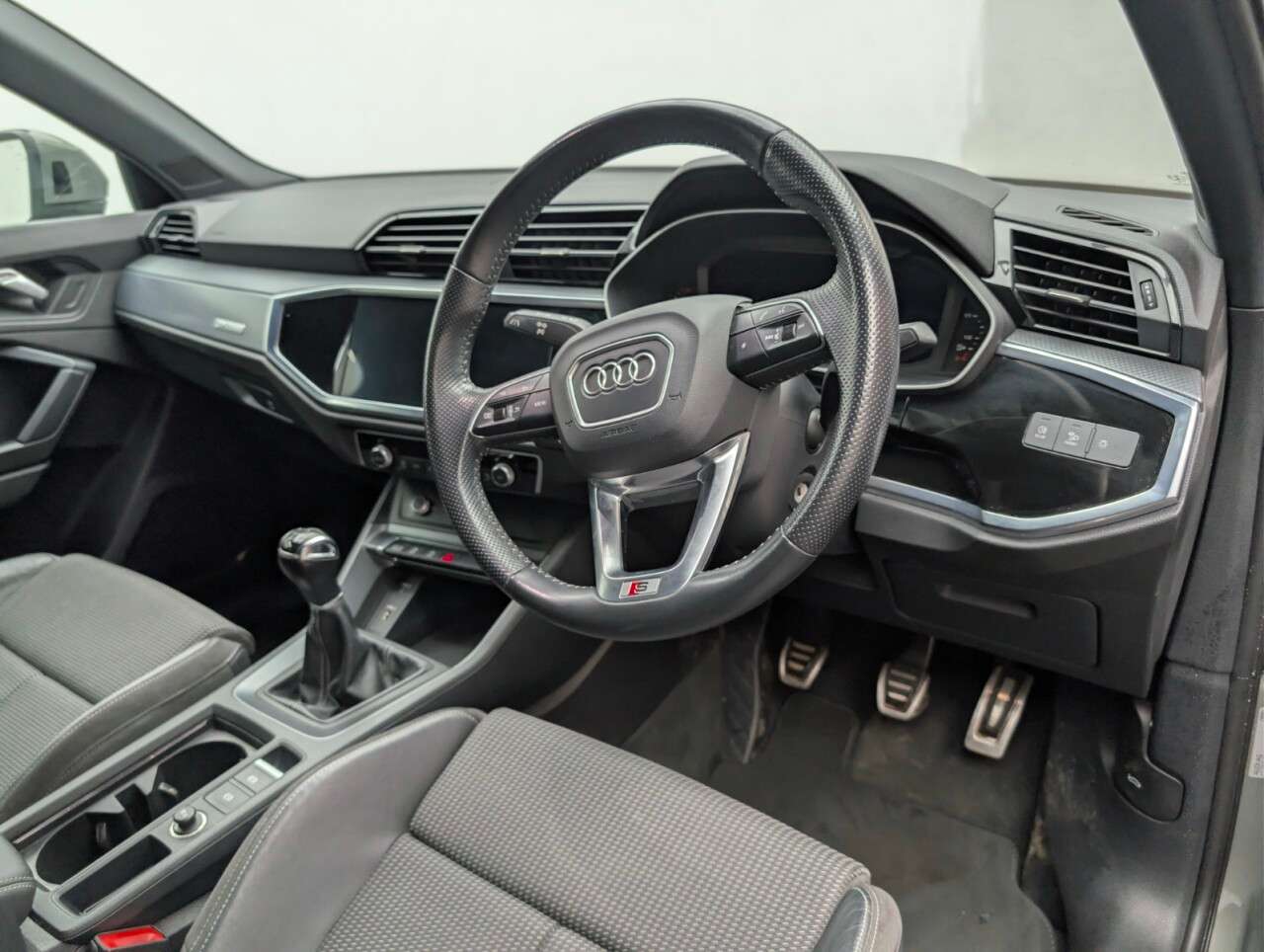 2020 AUDI Q3 2020 AUDI Q3
