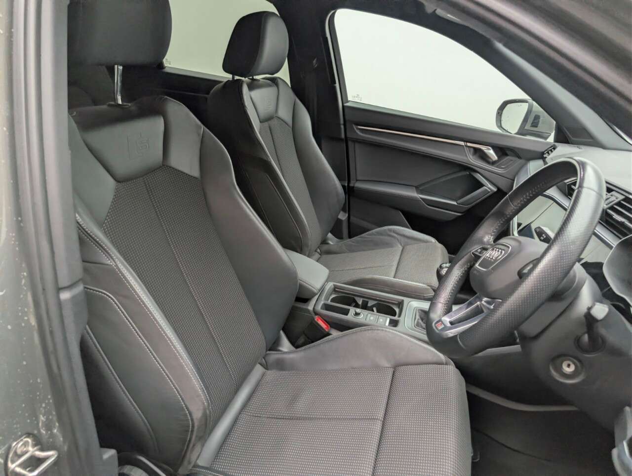 2020 AUDI Q3 2020 AUDI Q3