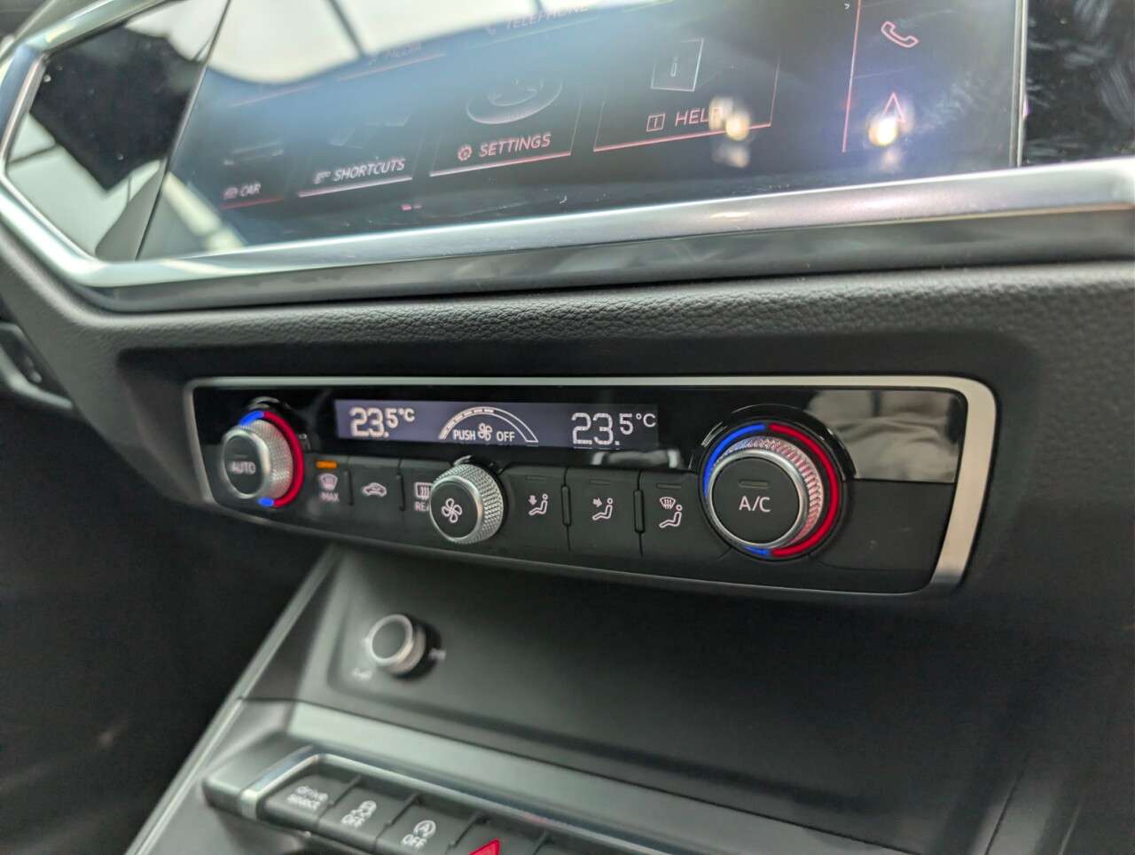 2020 AUDI Q3 2020 AUDI Q3