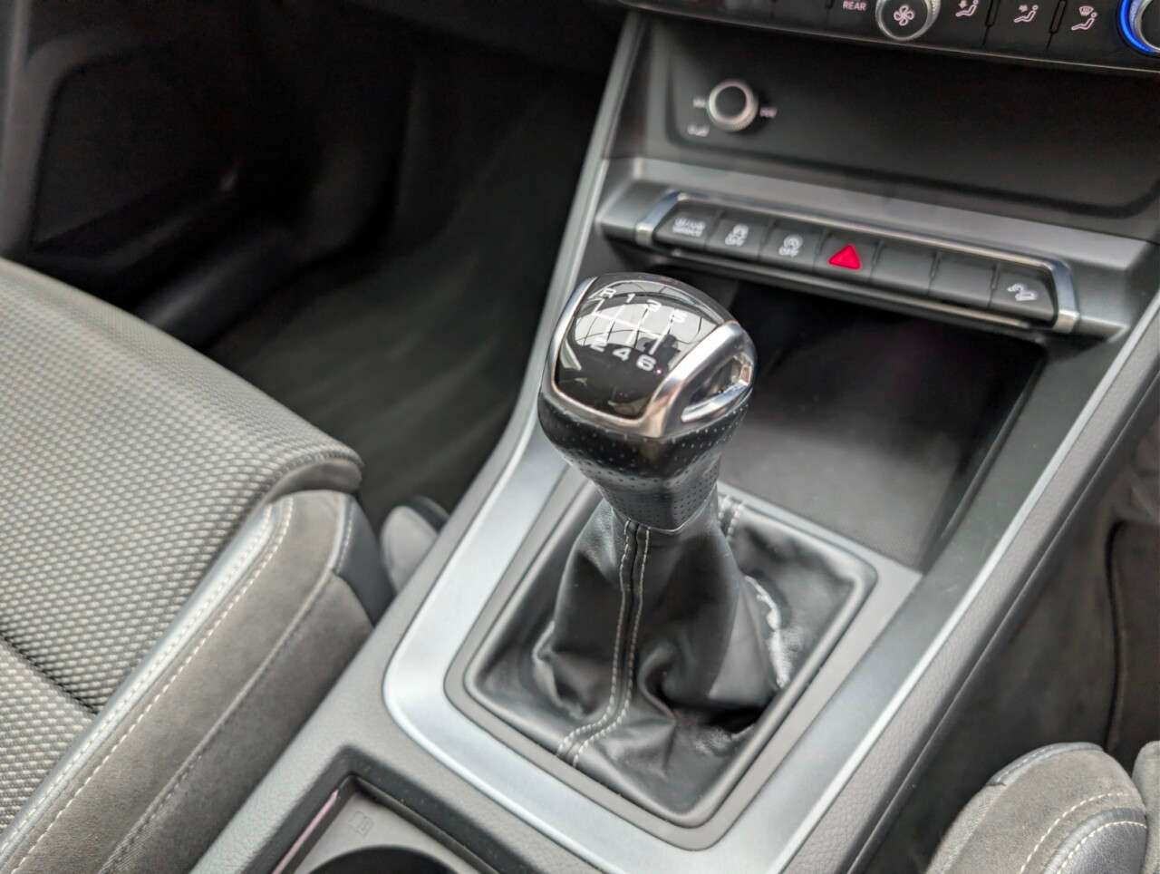 2020 AUDI Q3 2020 AUDI Q3