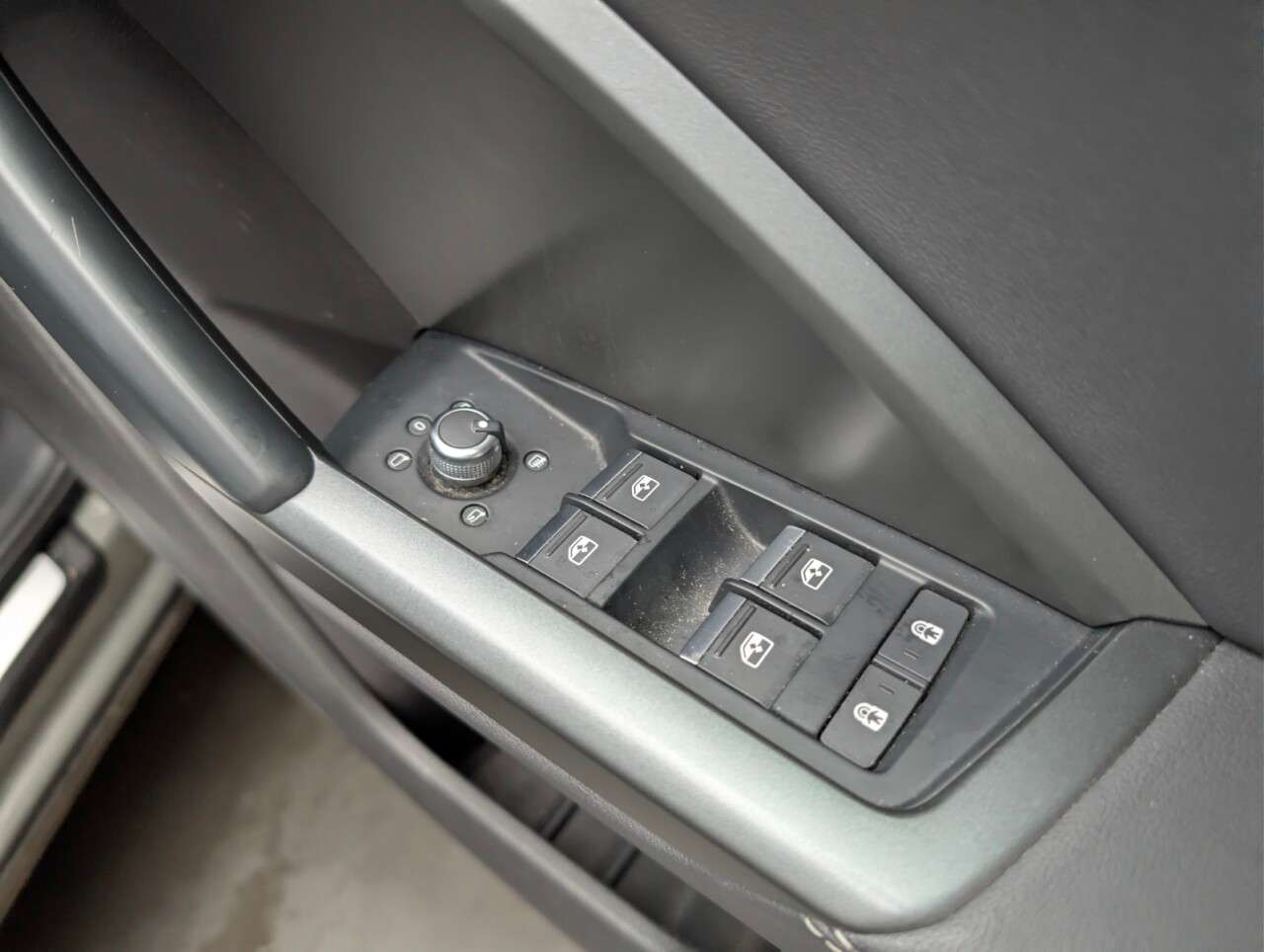 2020 AUDI Q3 2020 AUDI Q3