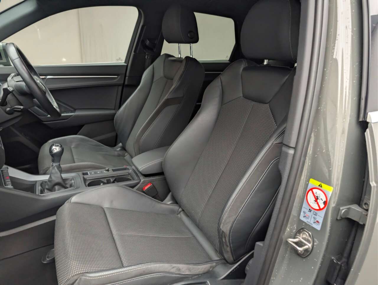 2020 AUDI Q3 2020 AUDI Q3