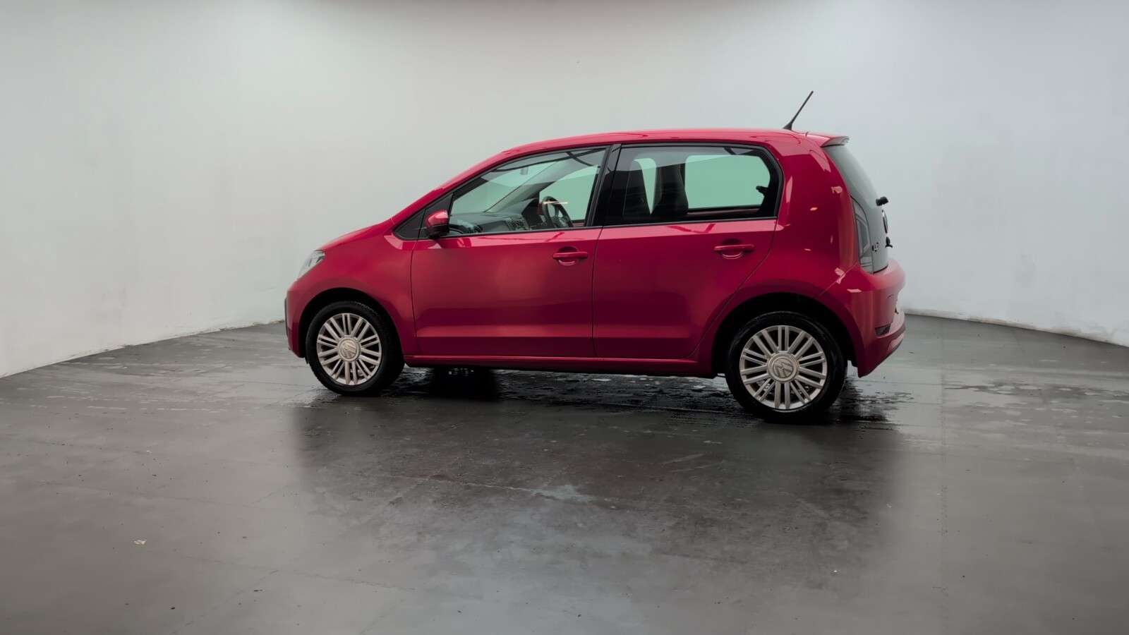 2019 VOLKSWAGEN UP! 2019 VOLKSWAGEN UP!