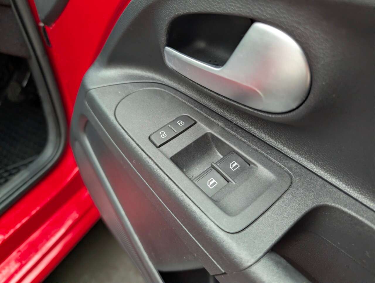 2019 VOLKSWAGEN UP! 2019 VOLKSWAGEN UP!