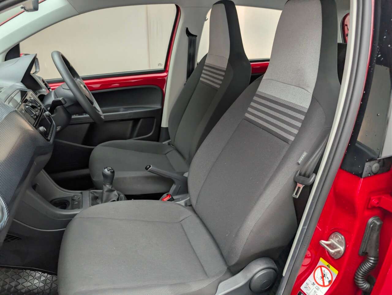 2019 VOLKSWAGEN UP! 2019 VOLKSWAGEN UP!