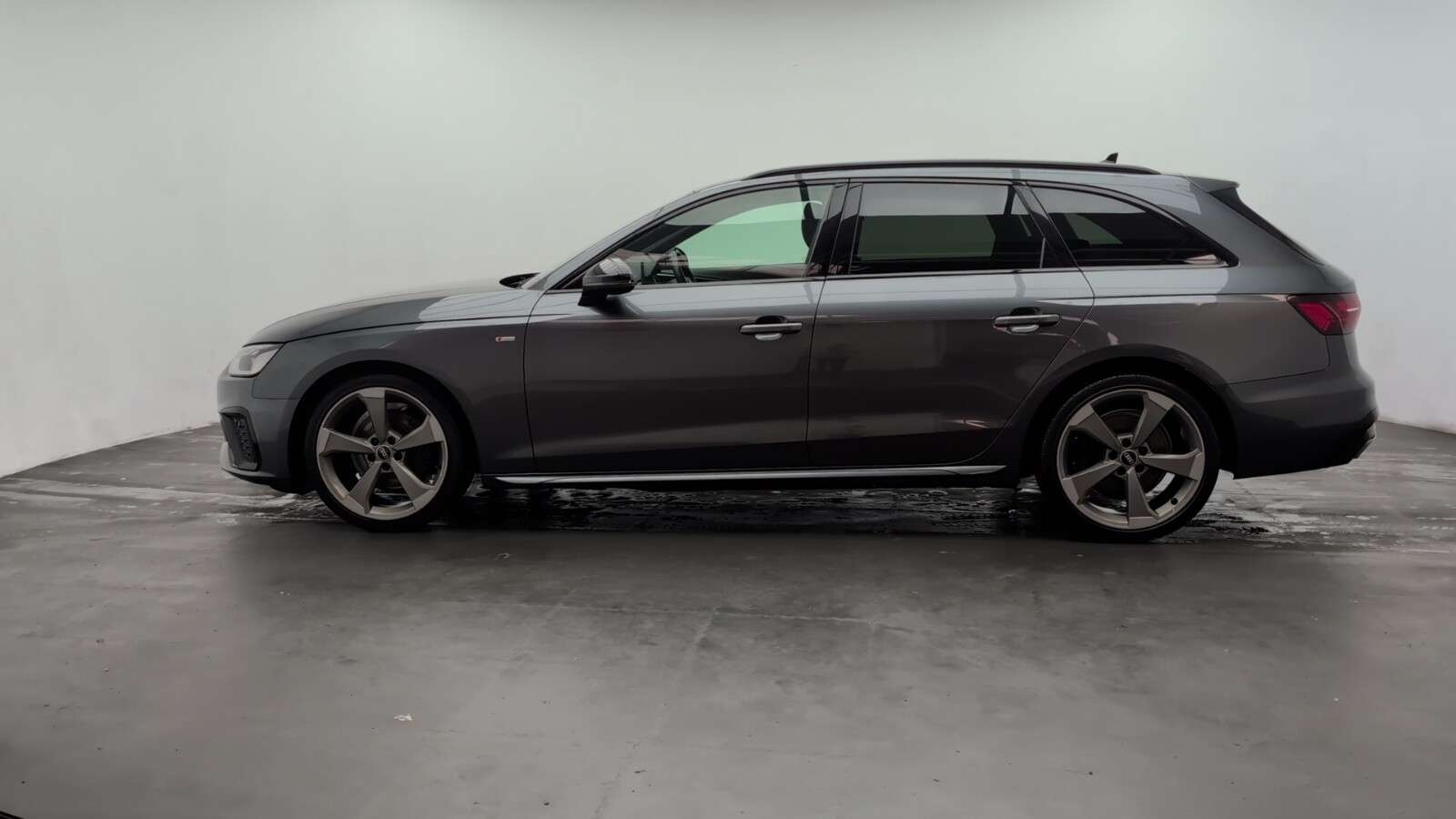 2021 AUDI A4 AVANT 2021 AUDI A4 AVANT