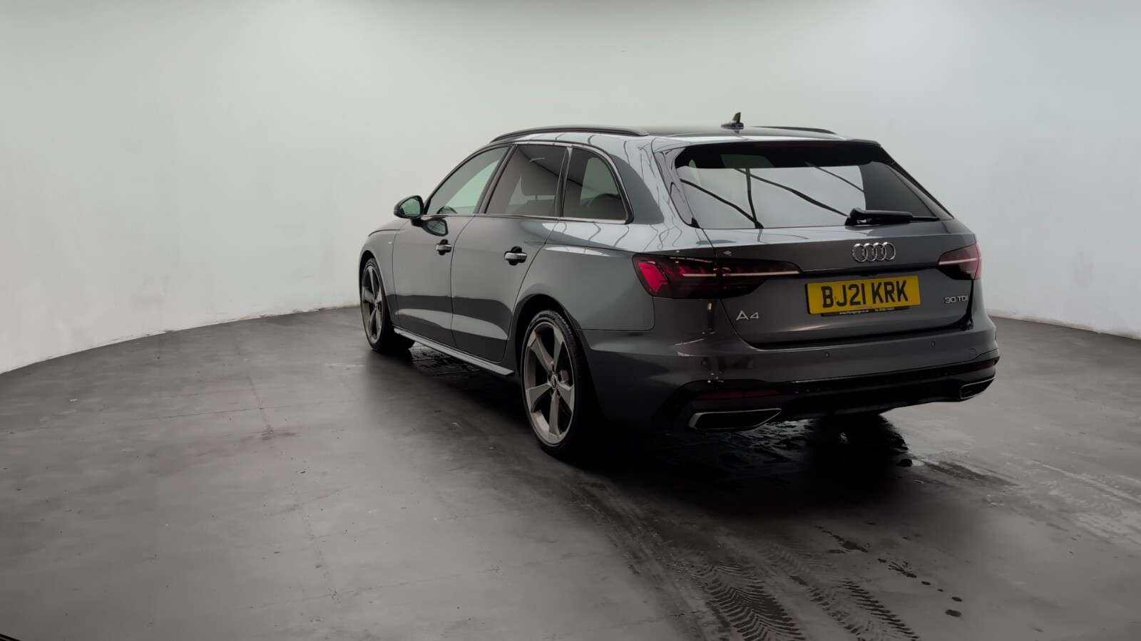 2021 AUDI A4 AVANT 2021 AUDI A4 AVANT