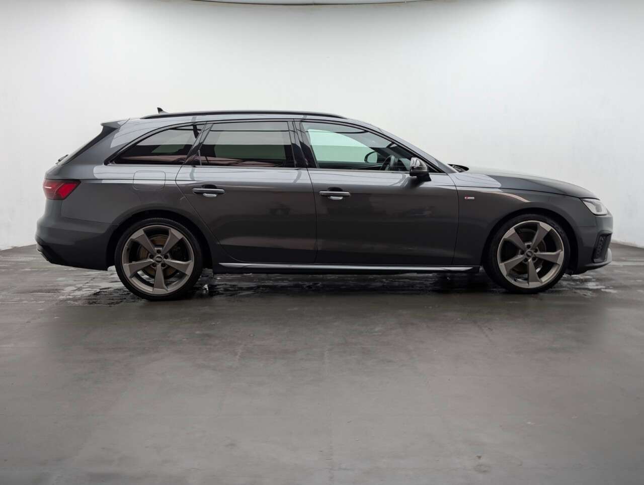 2021 AUDI A4 AVANT 2021 AUDI A4 AVANT