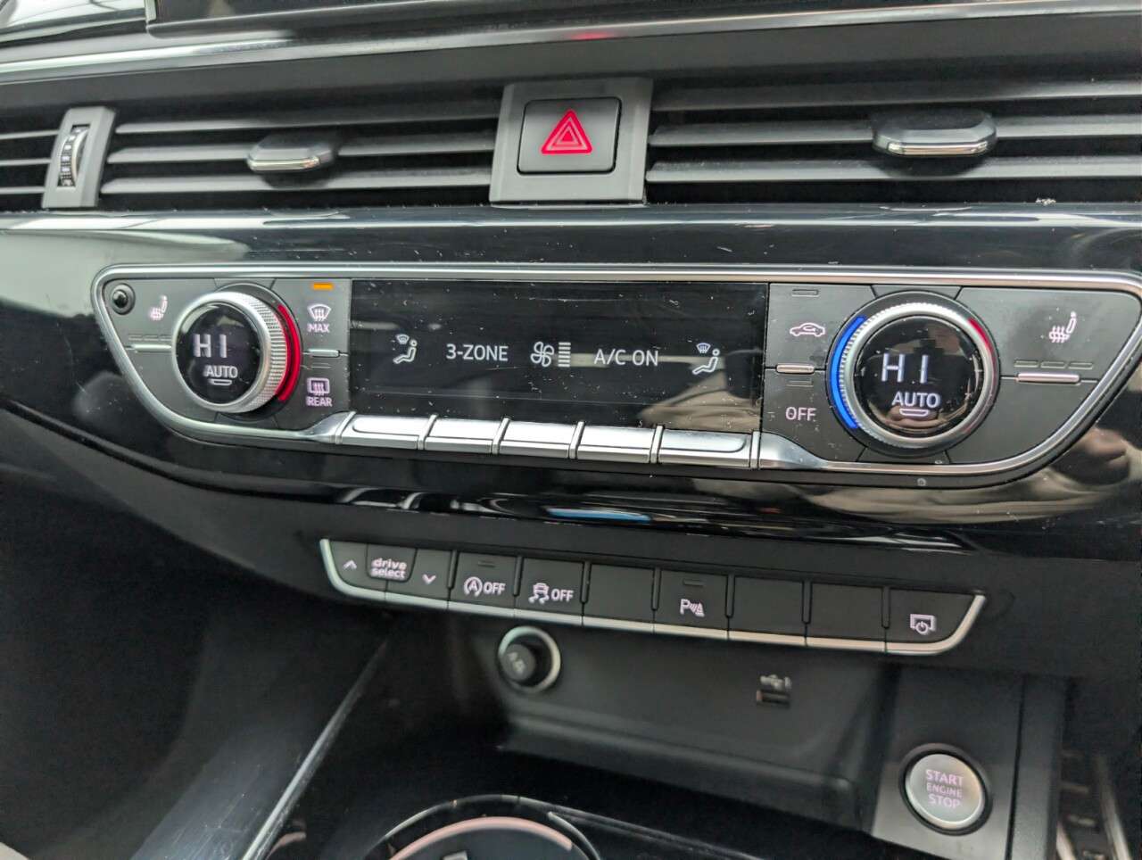 2021 AUDI A4 AVANT 2021 AUDI A4 AVANT