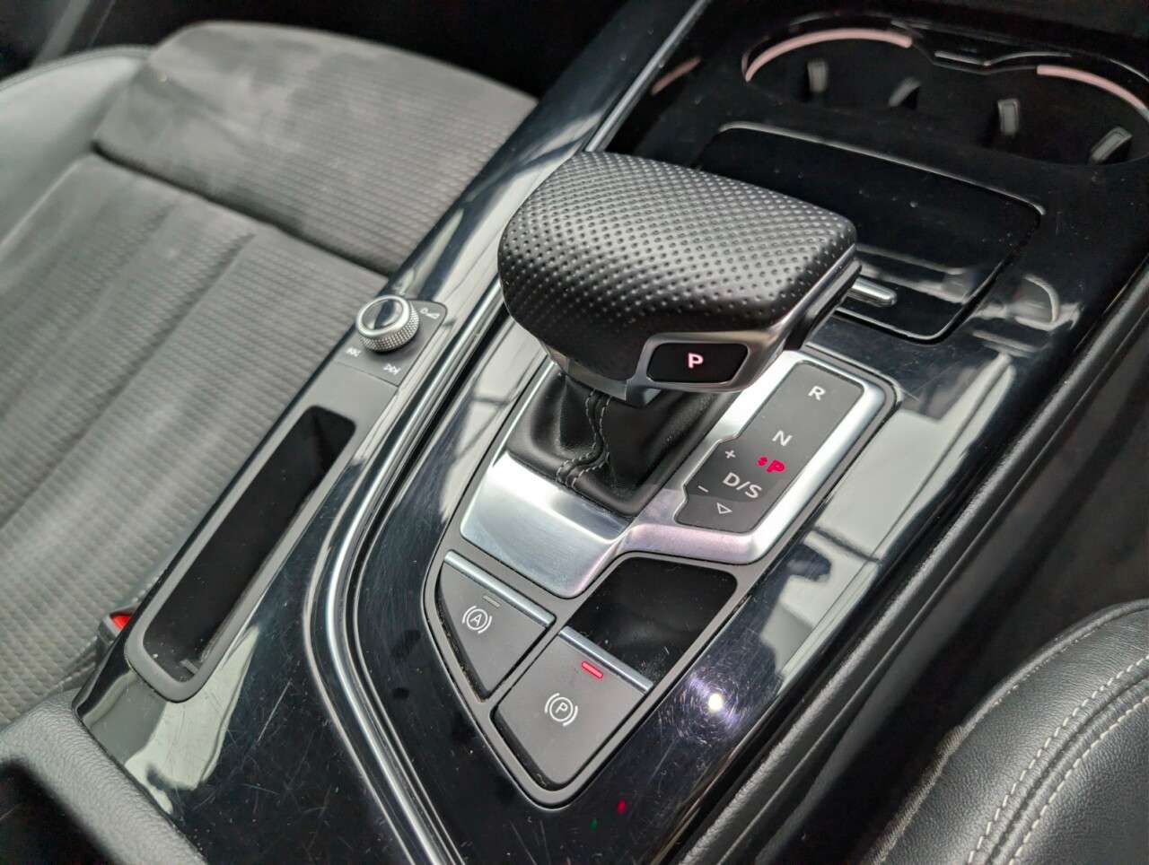 2021 AUDI A4 AVANT 2021 AUDI A4 AVANT