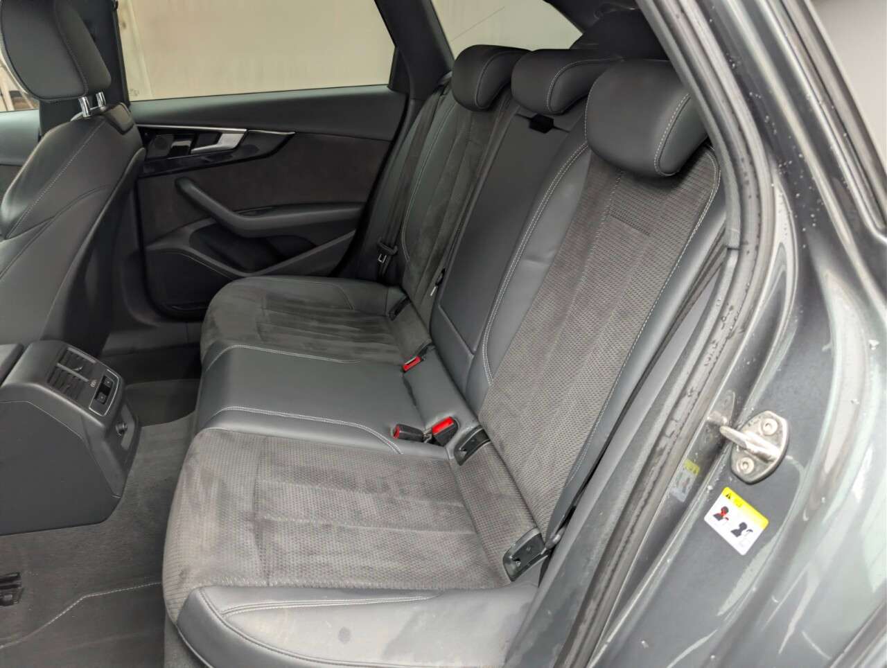 2021 AUDI A4 AVANT 2021 AUDI A4 AVANT