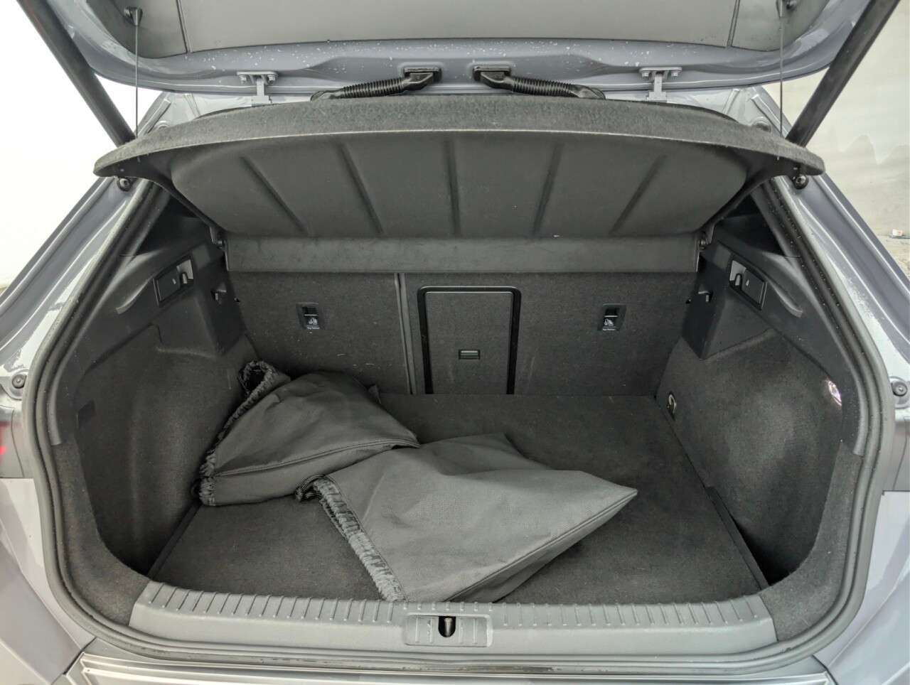 2021 CUPRA FORMENTOR 2021 CUPRA FORMENTOR