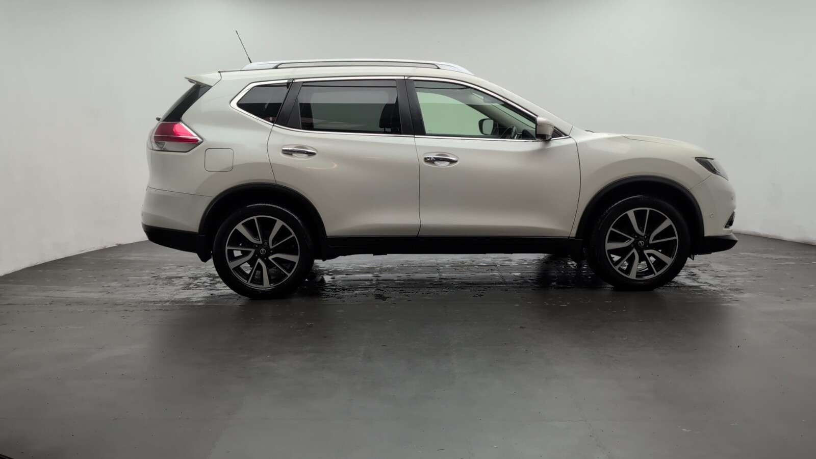 2016 NISSAN X-TRAIL 2016 NISSAN X-TRAIL