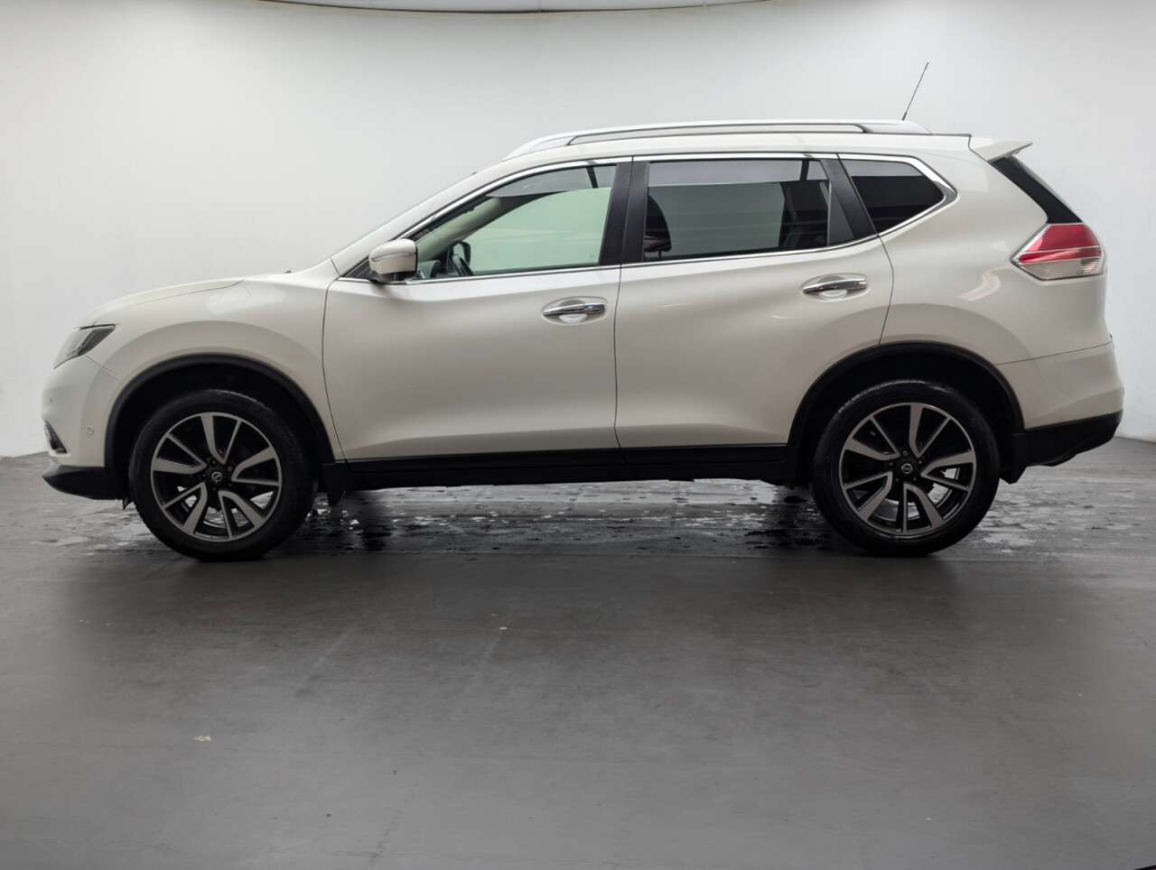 2016 NISSAN X-TRAIL 2016 NISSAN X-TRAIL