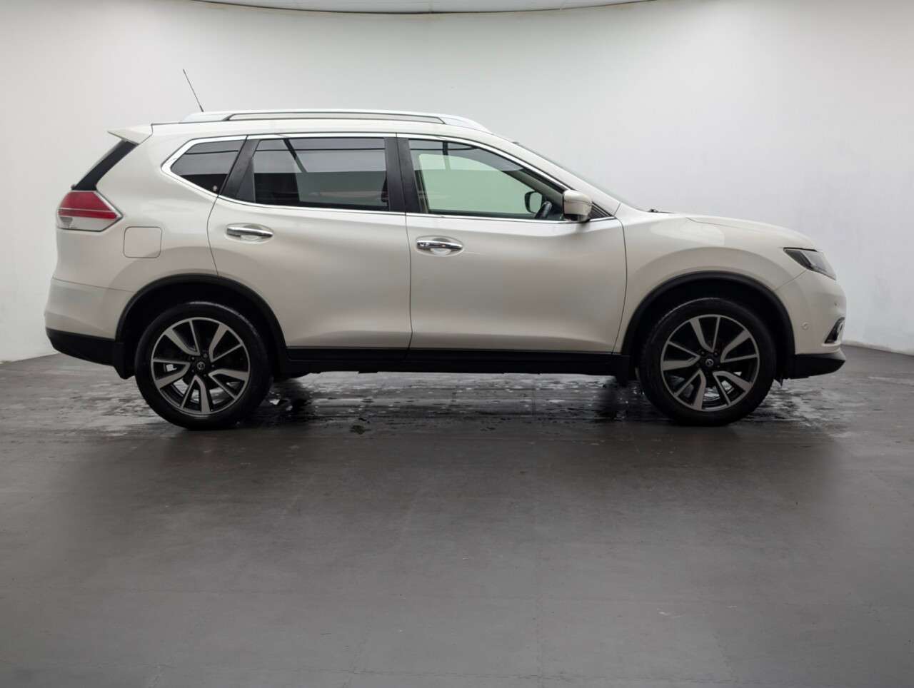 2016 NISSAN X-TRAIL 2016 NISSAN X-TRAIL