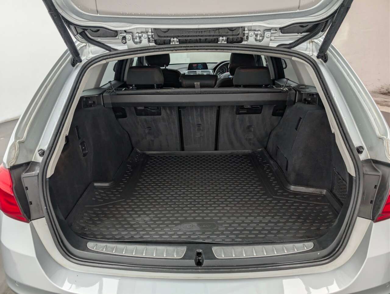 2018 BMW 3 SERIES 2018 BMW 3 SERIES