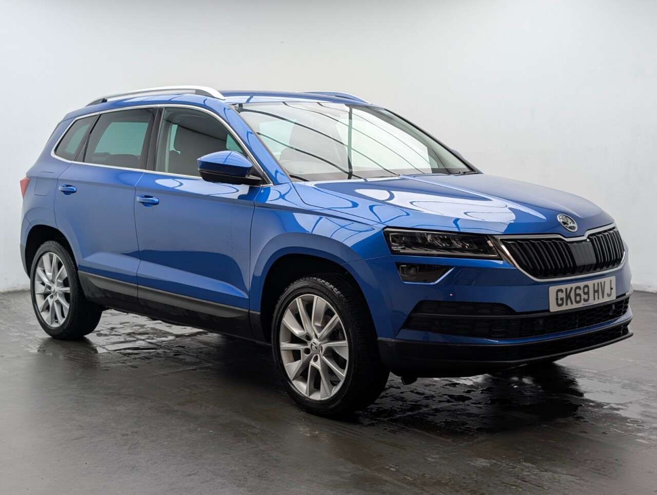 A 2019 SKODA KAROQ 1.5 TSI ACT SE L SUV 5dr Petrol DSG Euro 6 (s/s) (150 ps) HEATED F SEATS + A 2019 SKODA KAROQ 1.5 TSI ACT SE L SUV 5dr Petrol DSG Euro 6 (s/s) (150 ps) HEATED F SEATS +