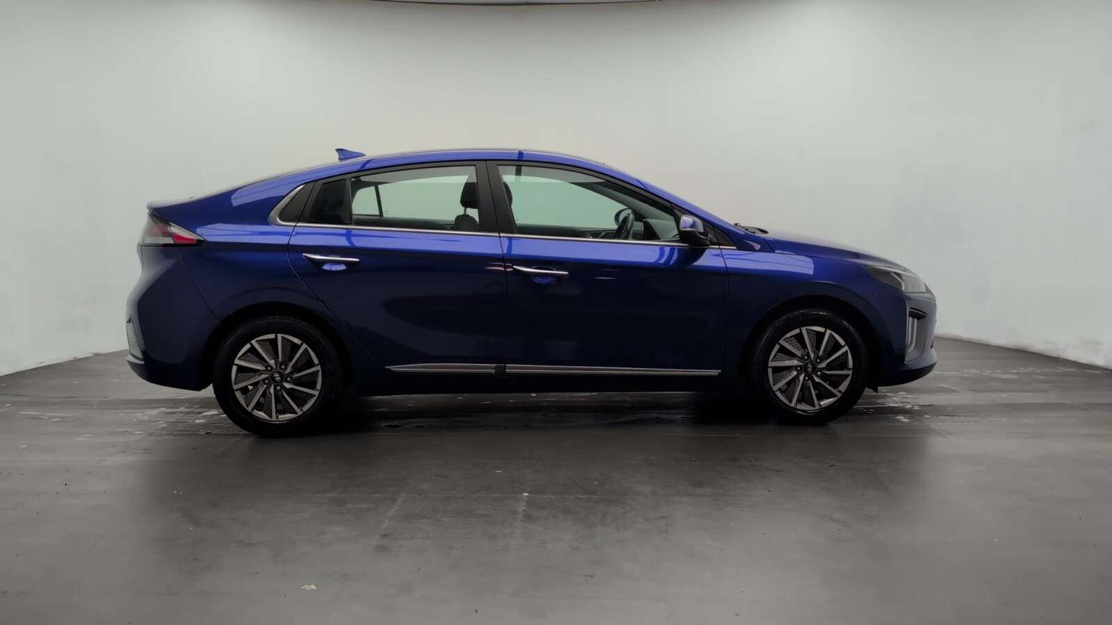 2022 HYUNDAI IONIQ 2022 HYUNDAI IONIQ