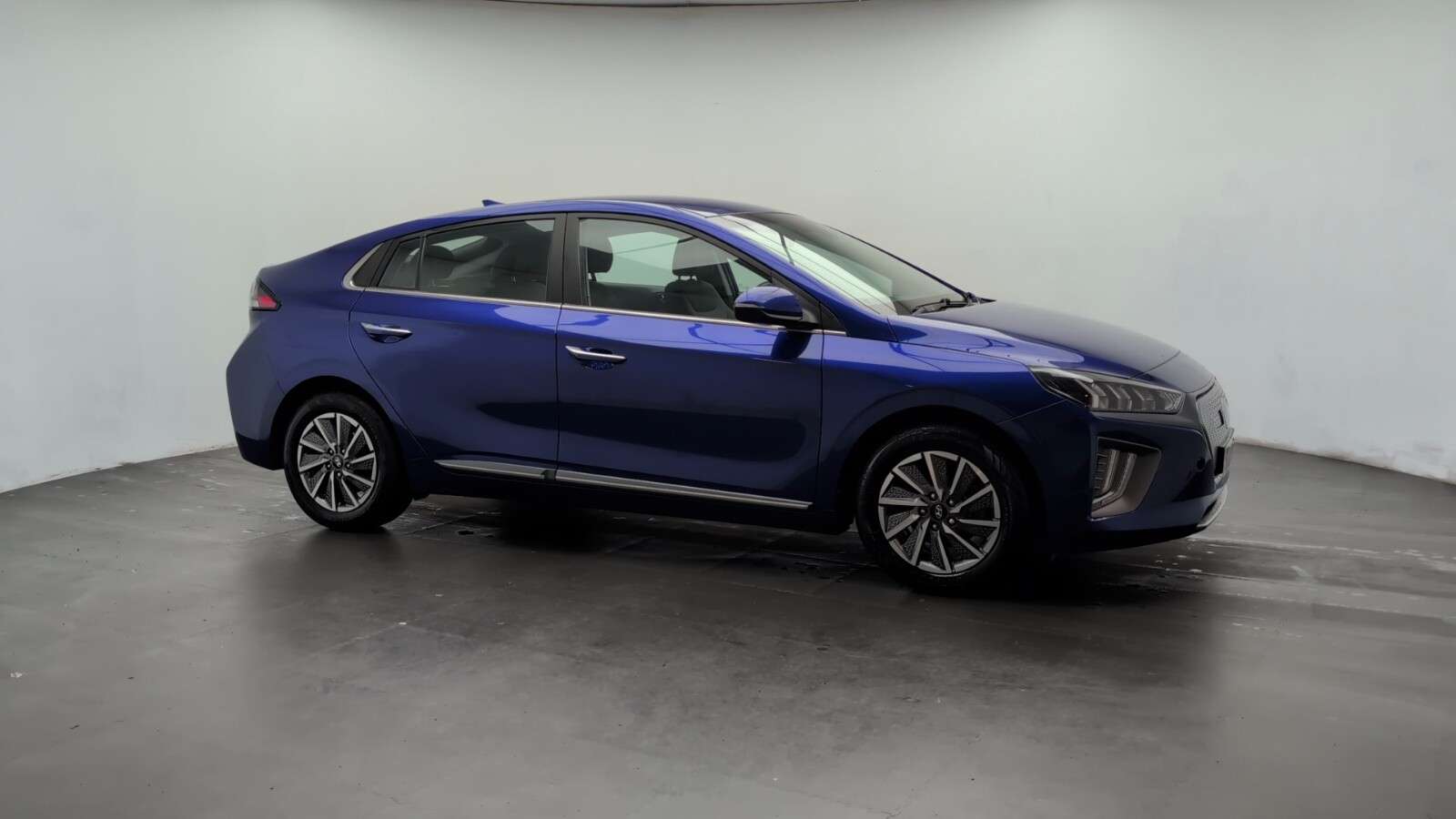 2022 HYUNDAI IONIQ 2022 HYUNDAI IONIQ