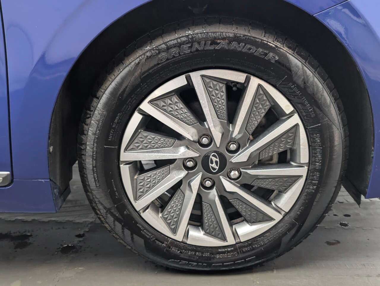 2022 HYUNDAI IONIQ 2022 HYUNDAI IONIQ