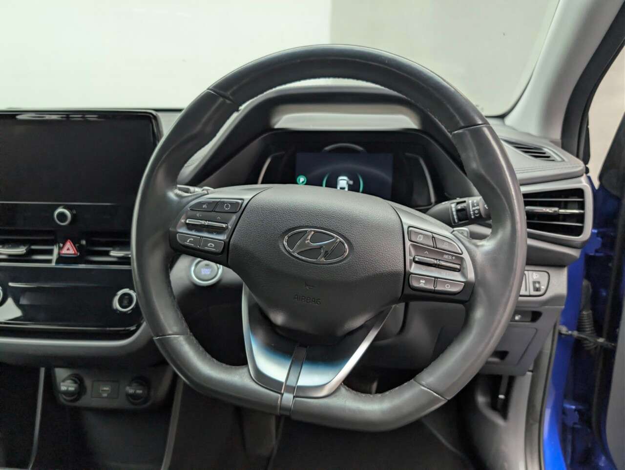 2022 HYUNDAI IONIQ 2022 HYUNDAI IONIQ