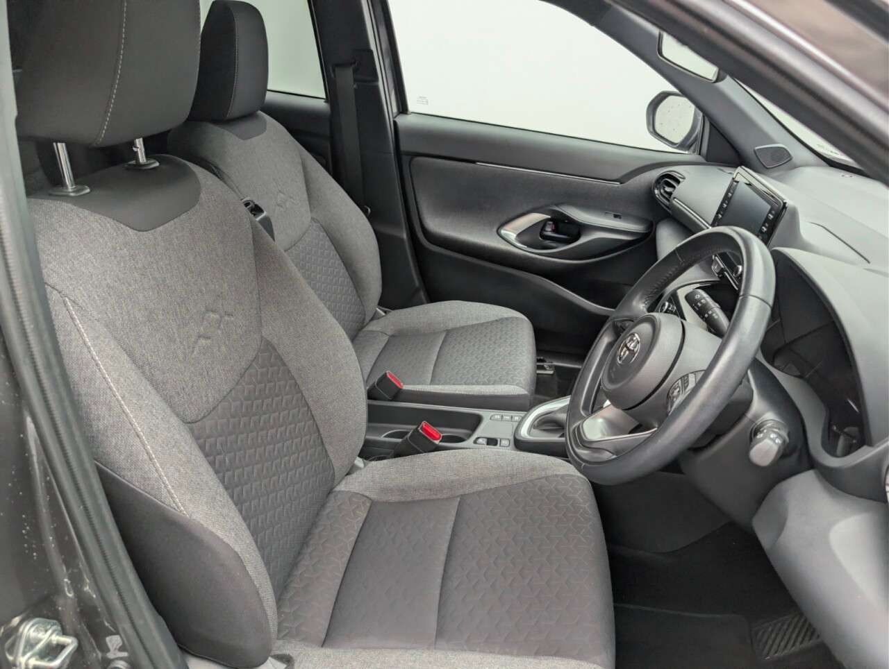 2021 TOYOTA YARIS CROSS 2021 TOYOTA YARIS CROSS