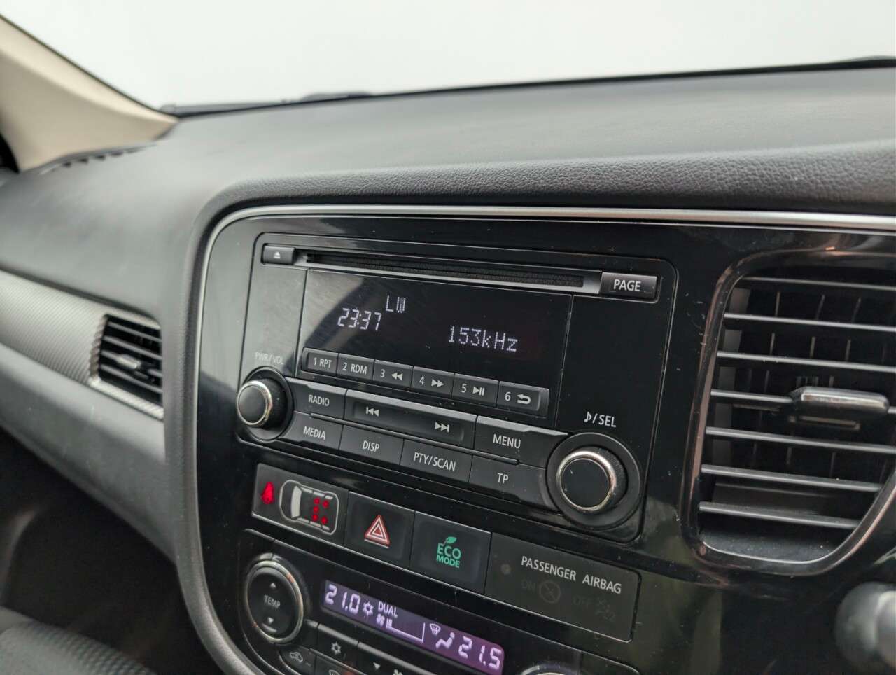 2017 MITSUBISHI OUTLANDER 2017 MITSUBISHI OUTLANDER