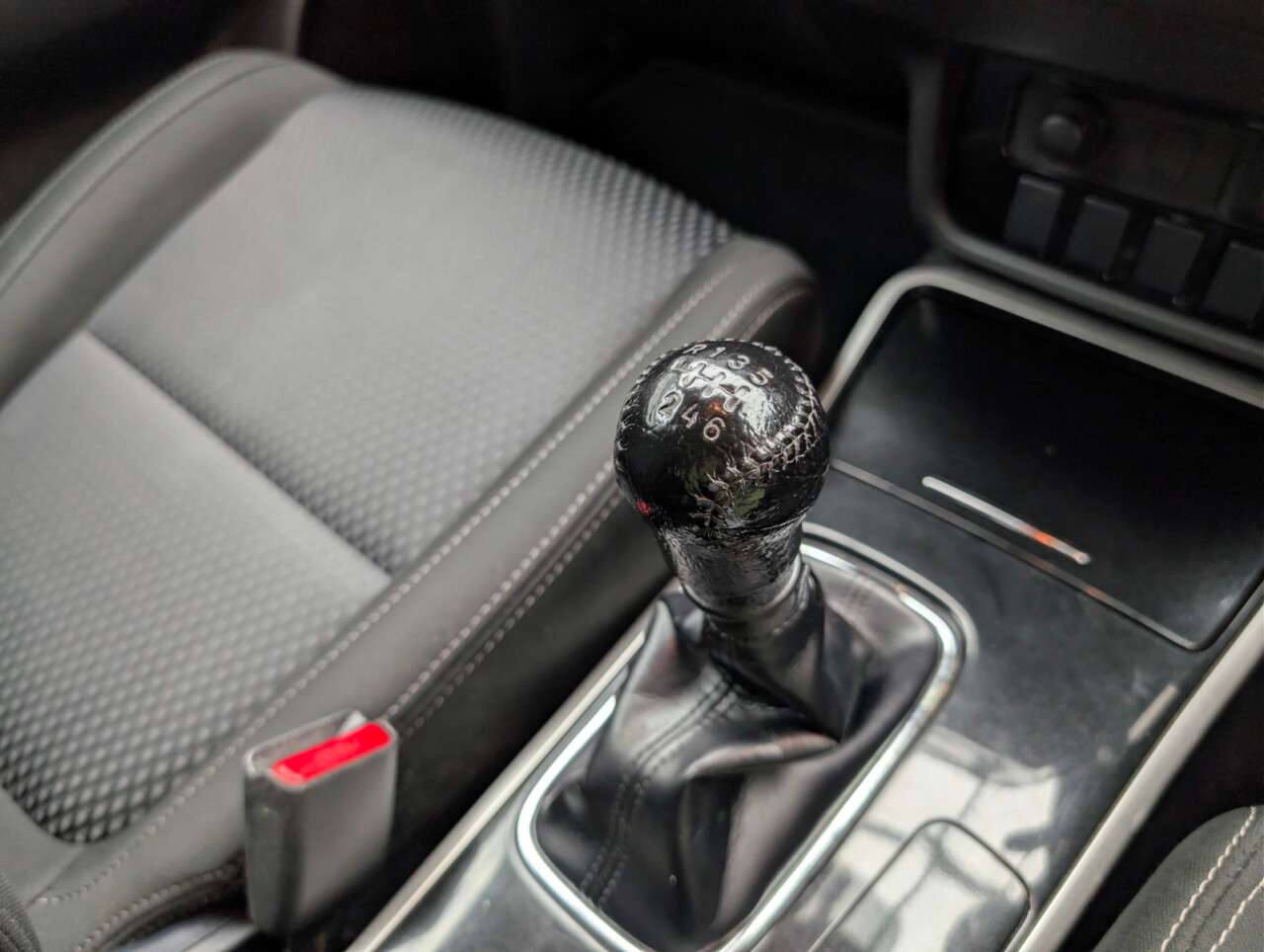 2017 MITSUBISHI OUTLANDER 2017 MITSUBISHI OUTLANDER