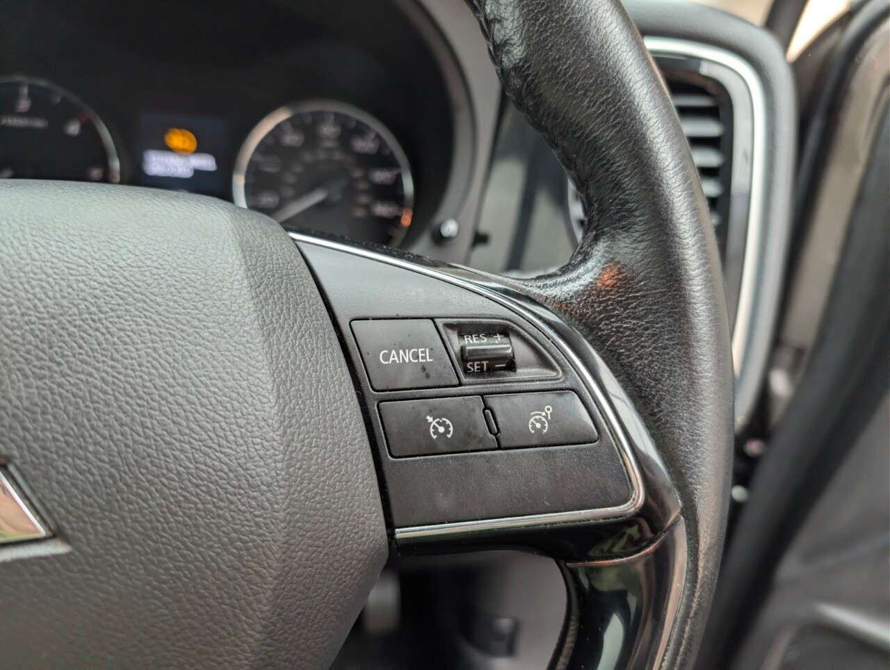 2017 MITSUBISHI OUTLANDER 2017 MITSUBISHI OUTLANDER