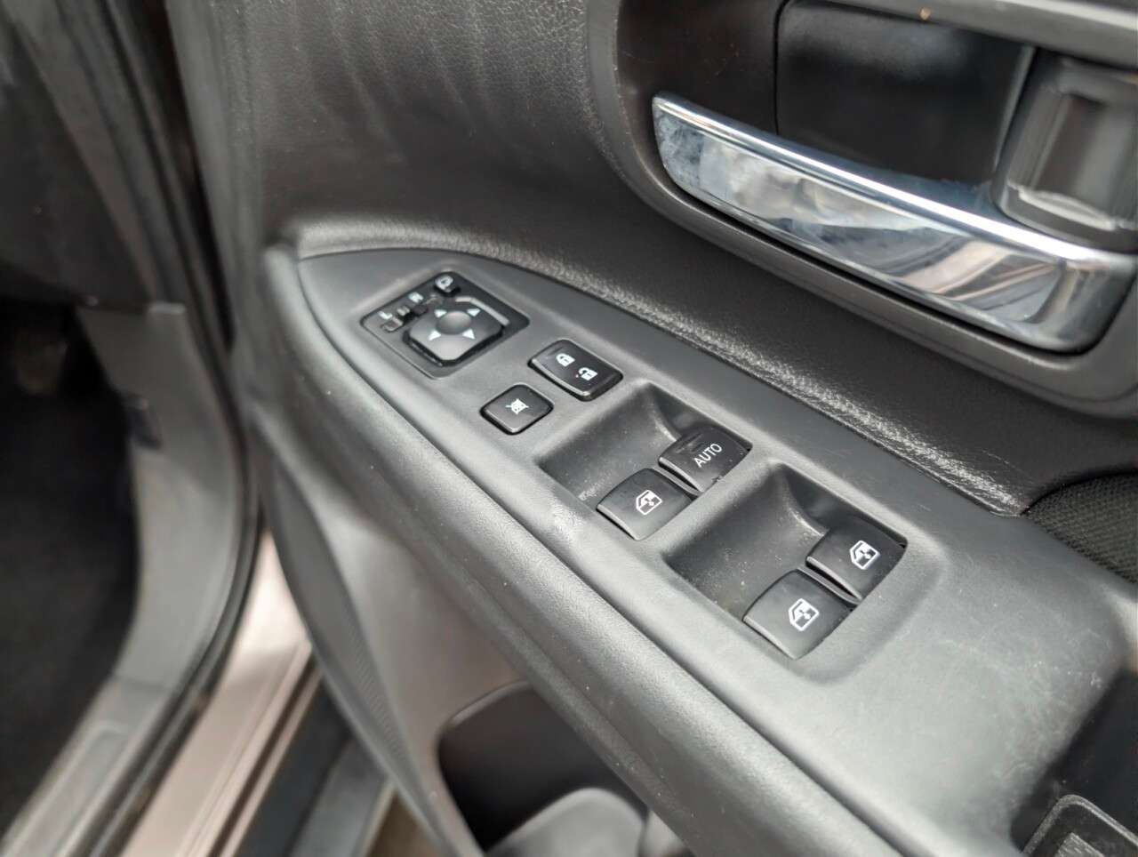 2017 MITSUBISHI OUTLANDER 2017 MITSUBISHI OUTLANDER