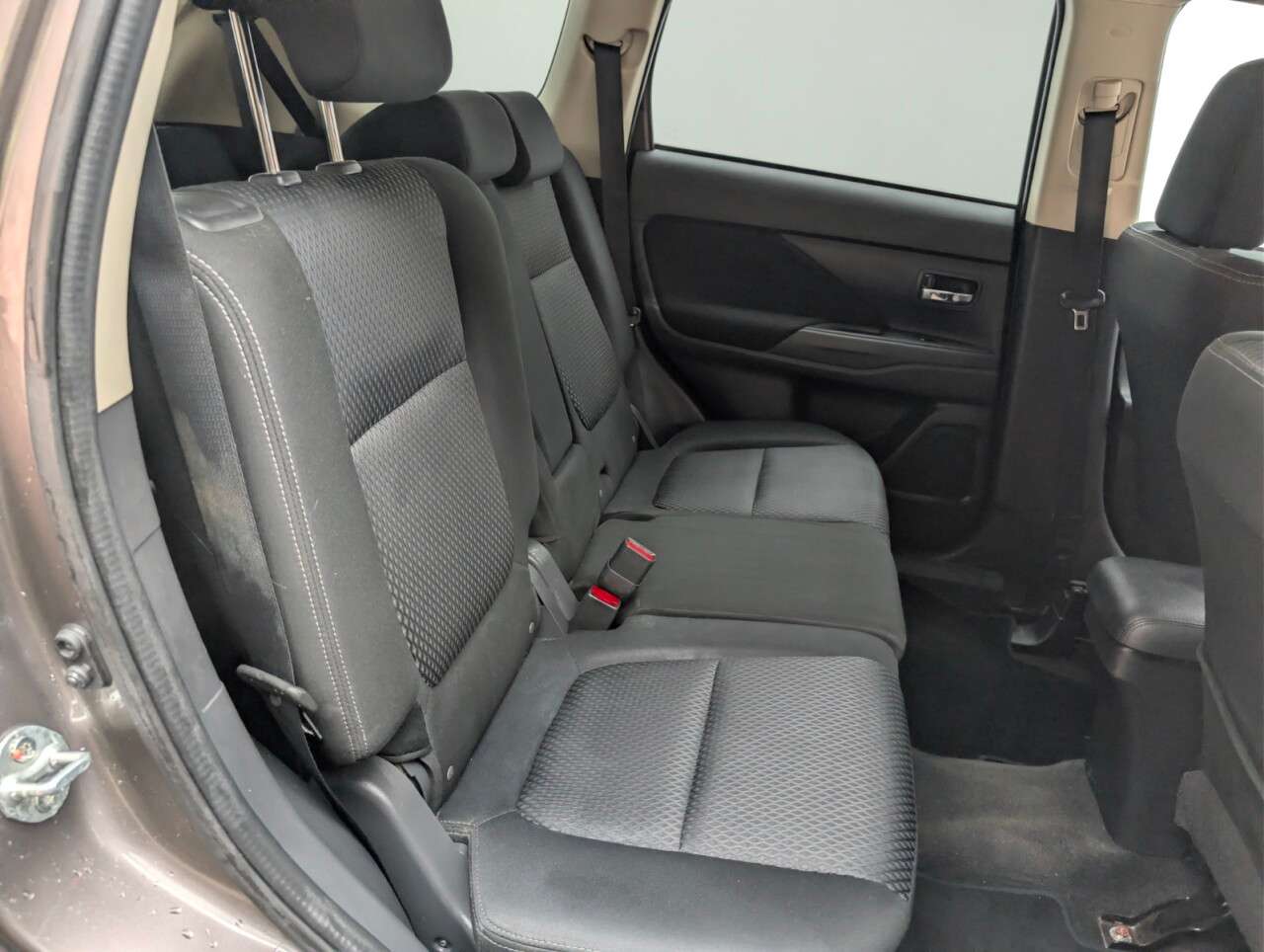 2017 MITSUBISHI OUTLANDER 2017 MITSUBISHI OUTLANDER