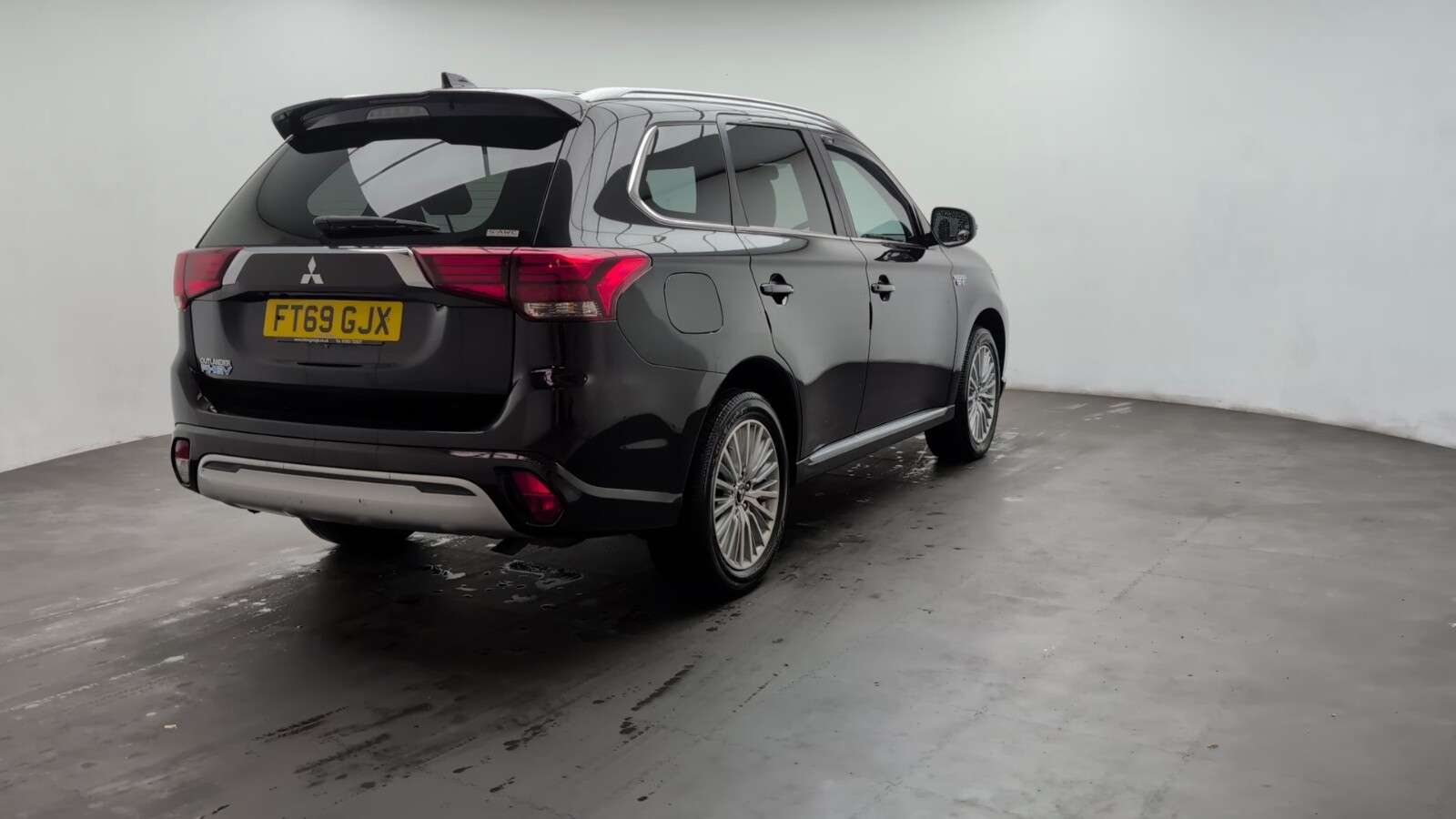 2020 MITSUBISHI OUTLANDER 2020 MITSUBISHI OUTLANDER