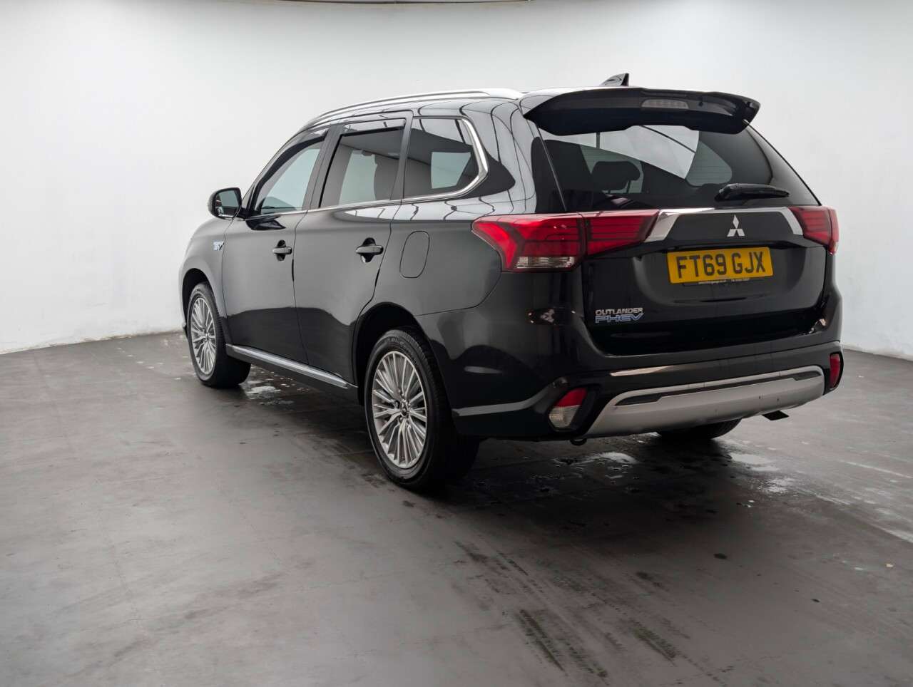 2020 MITSUBISHI OUTLANDER 2020 MITSUBISHI OUTLANDER