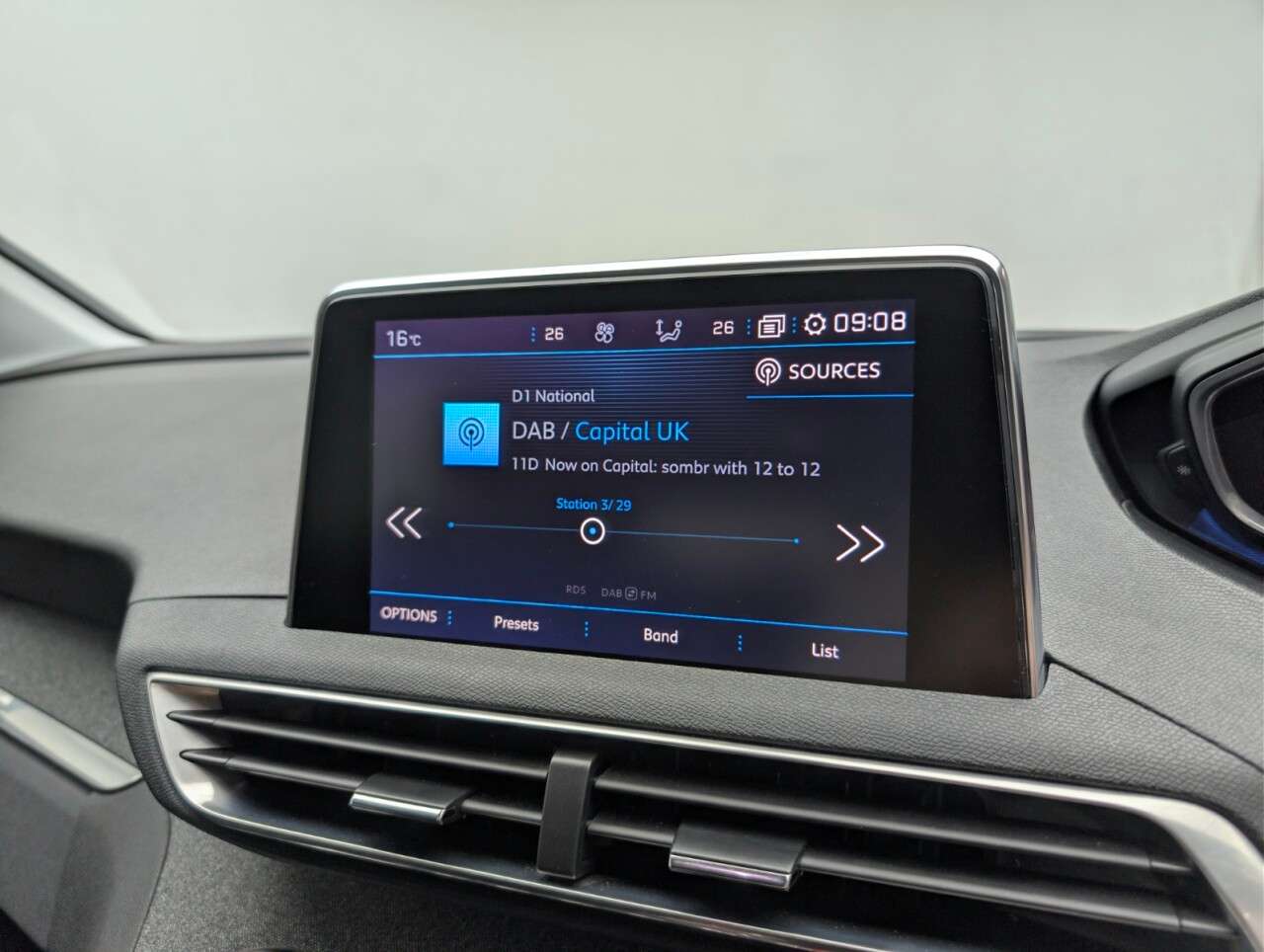 2018 PEUGEOT 3008 2018 PEUGEOT 3008