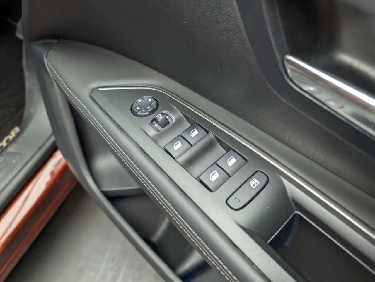 2018 PEUGEOT 3008 2018 PEUGEOT 3008