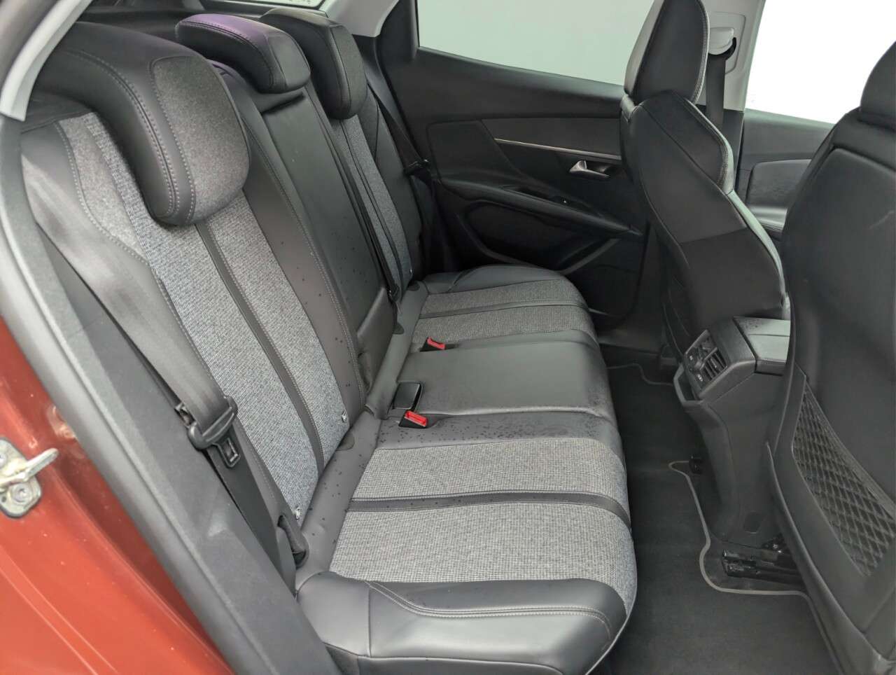 2018 PEUGEOT 3008 2018 PEUGEOT 3008