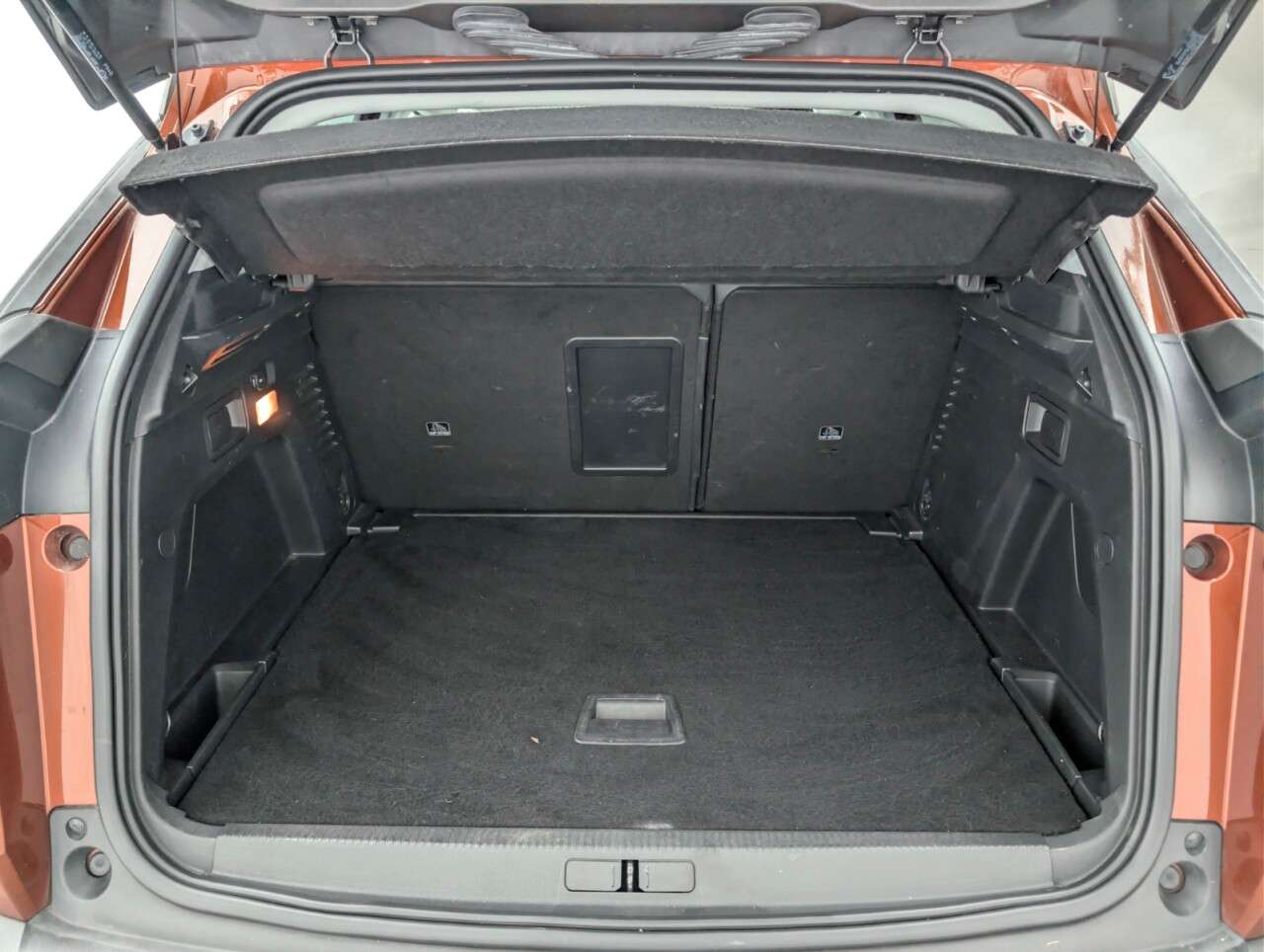 2018 PEUGEOT 3008 2018 PEUGEOT 3008