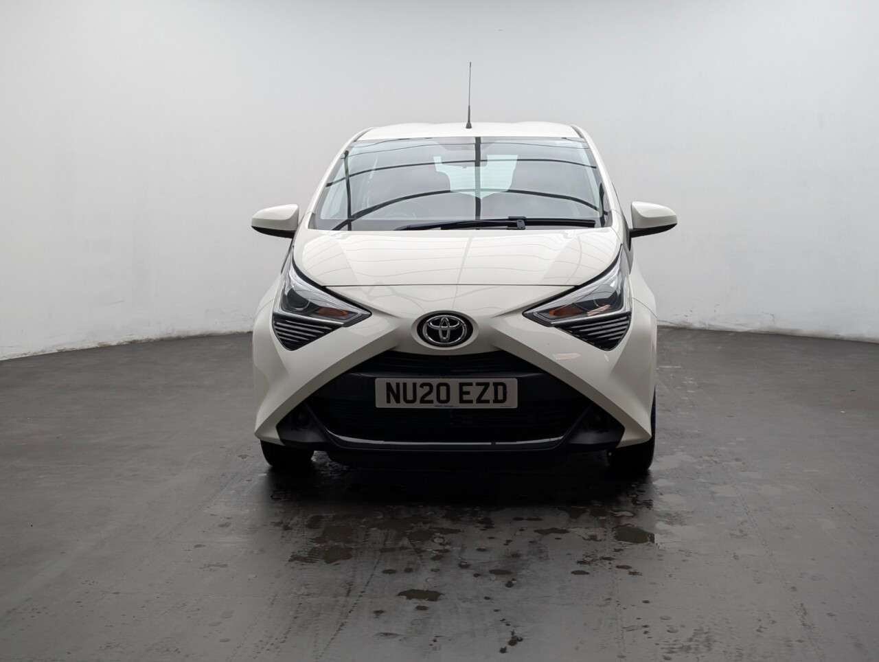 2020 TOYOTA AYGO 2020 TOYOTA AYGO