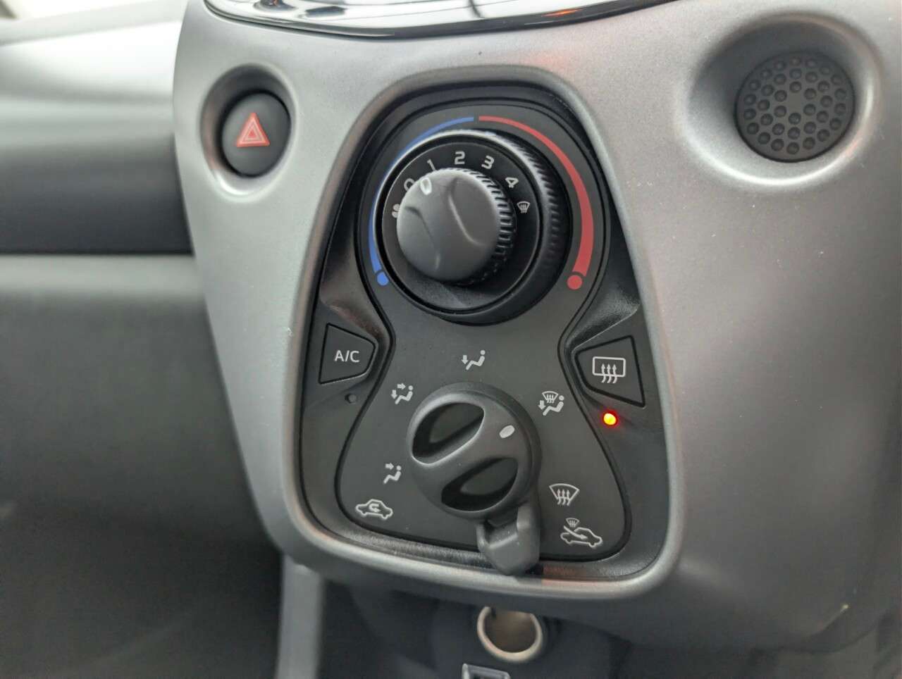 2020 TOYOTA AYGO 2020 TOYOTA AYGO