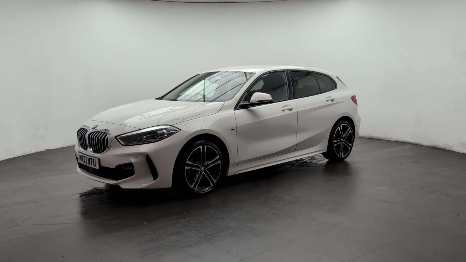 2021 BMW 1 SERIES 2021 BMW 1 SERIES