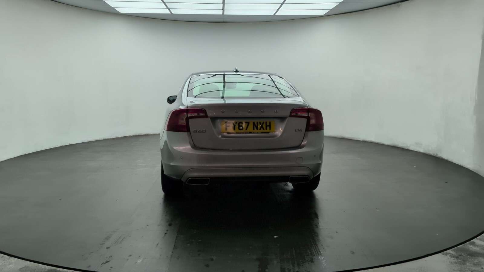 2017 VOLVO S60 2017 VOLVO S60