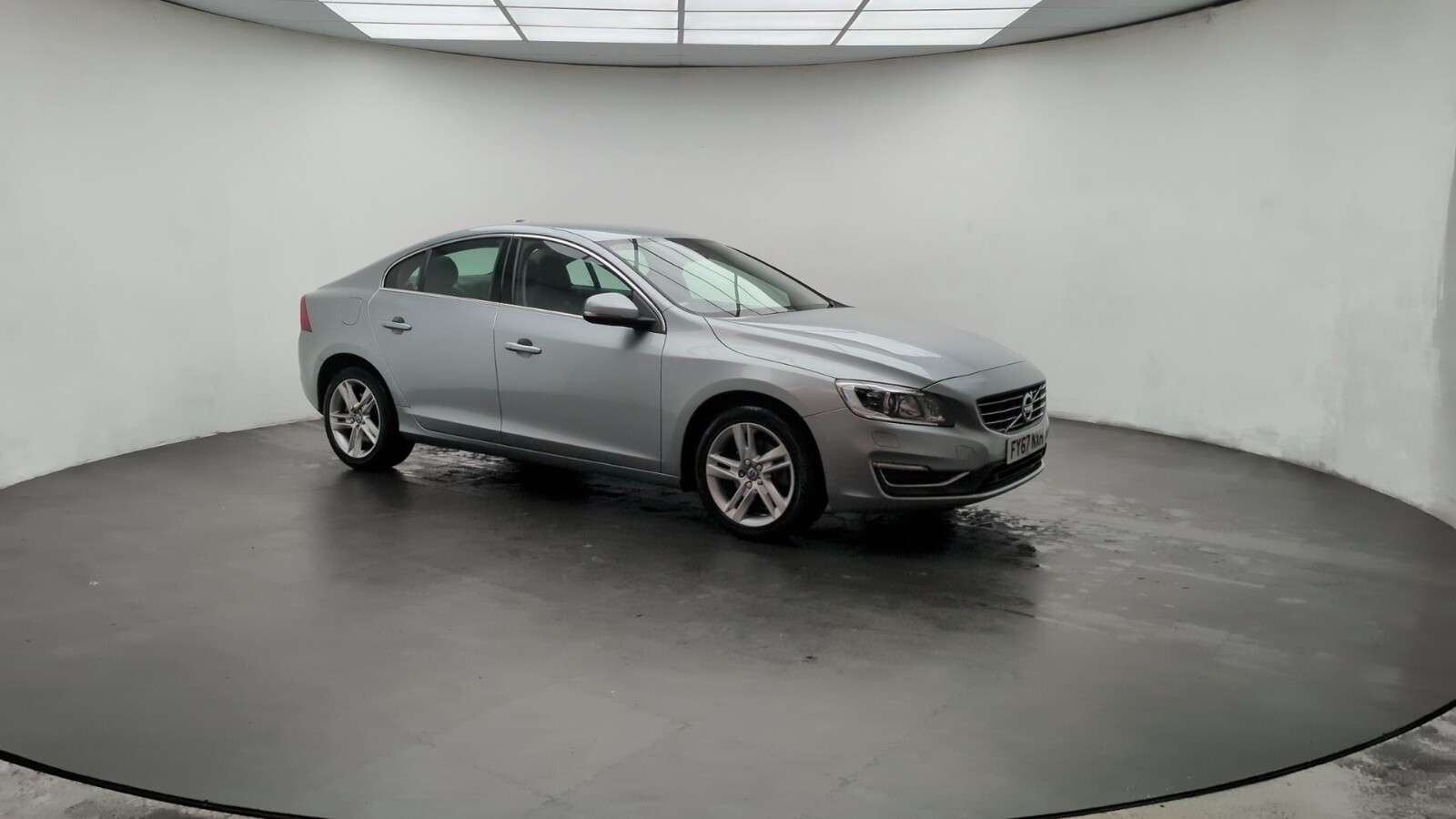 2017 VOLVO S60 2017 VOLVO S60