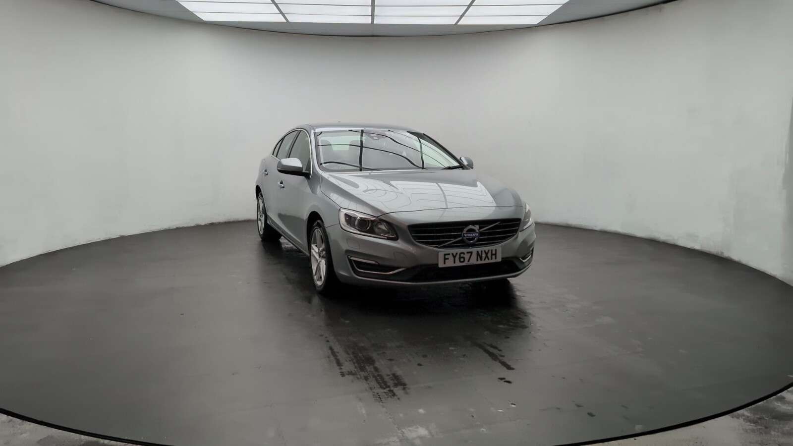 2017 VOLVO S60 2017 VOLVO S60